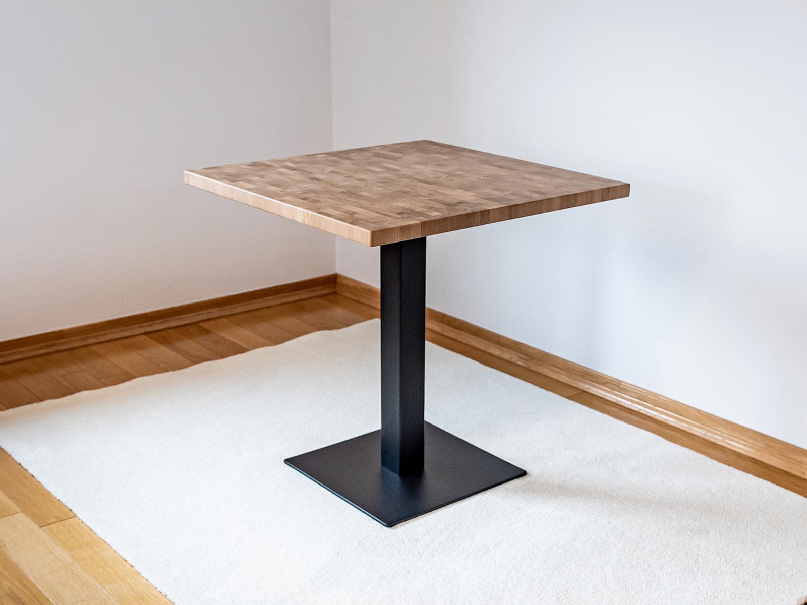 MIAM BAR TABLE - Qube Bar