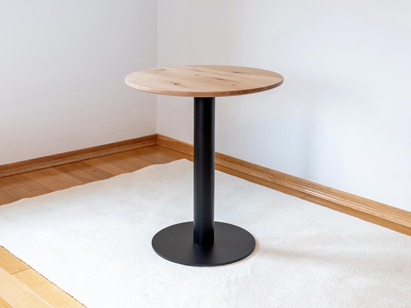 MIAM BAR TABLE - Round Bar