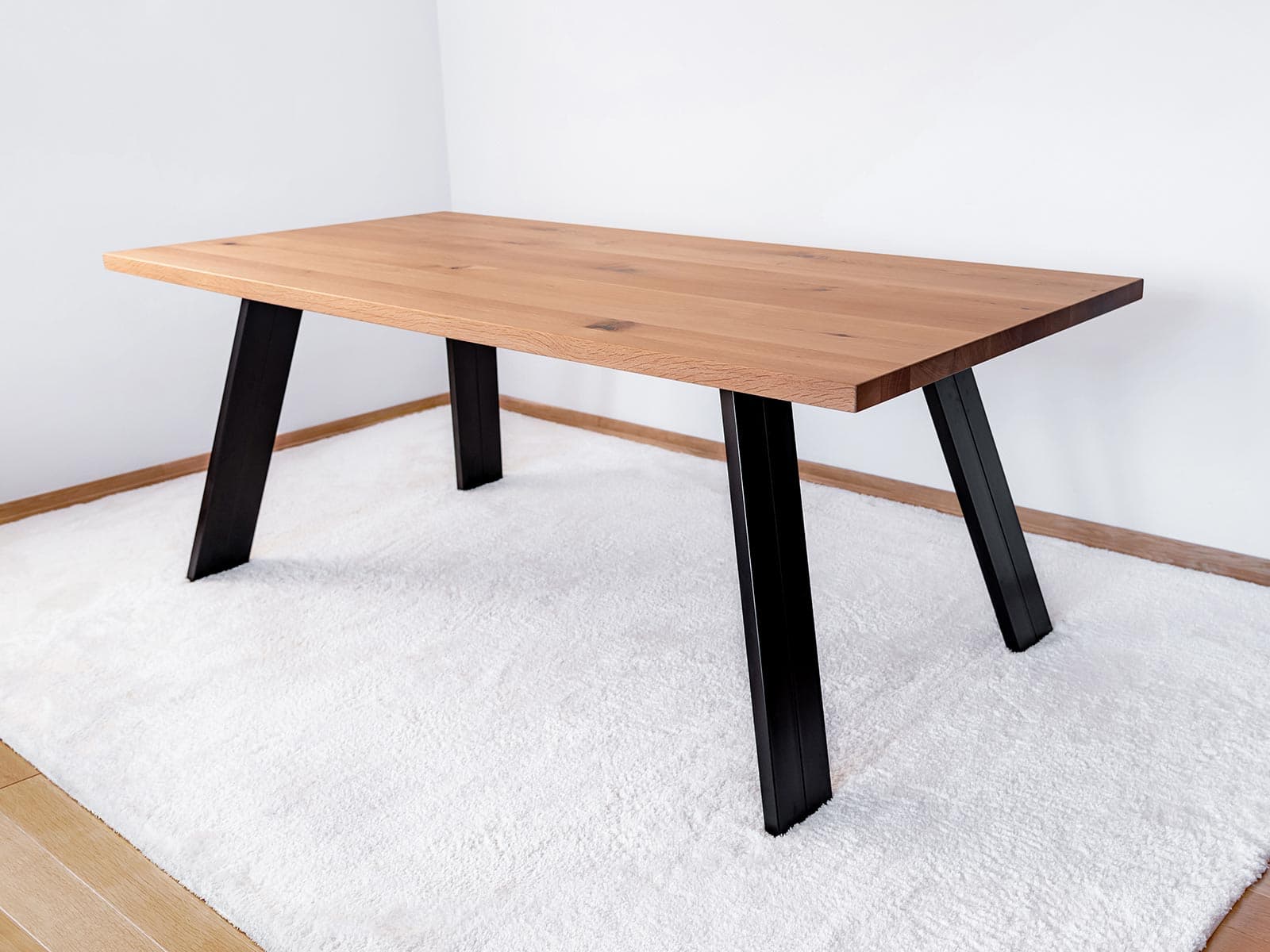 MIAM DINING TABLE - Vento